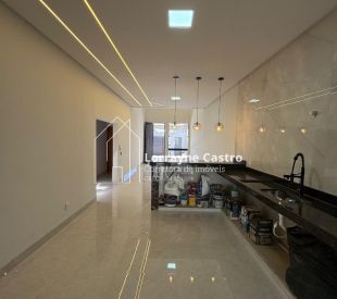 WhatsApp Image 2025-08-20 at 18.01.17 (1)